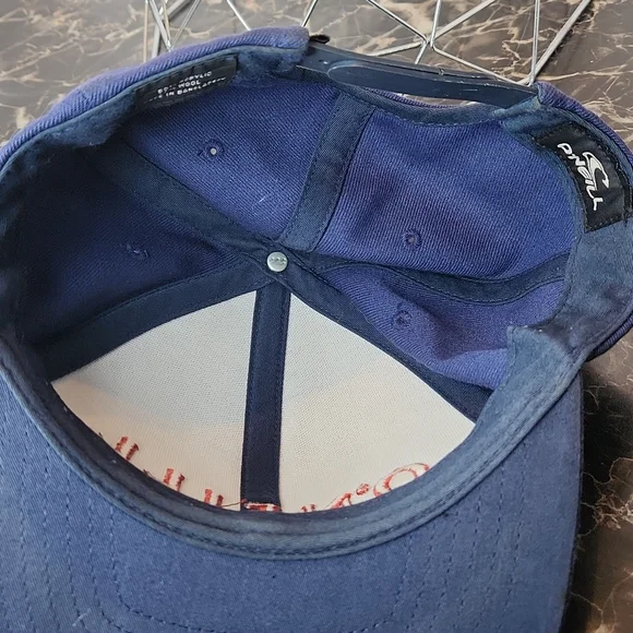 O'neill SnapBack Cap - Picture 6 of 6